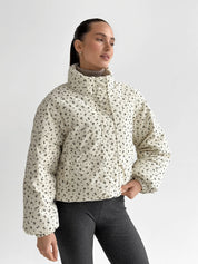 Velvet jacket with floral collar, milky onesize