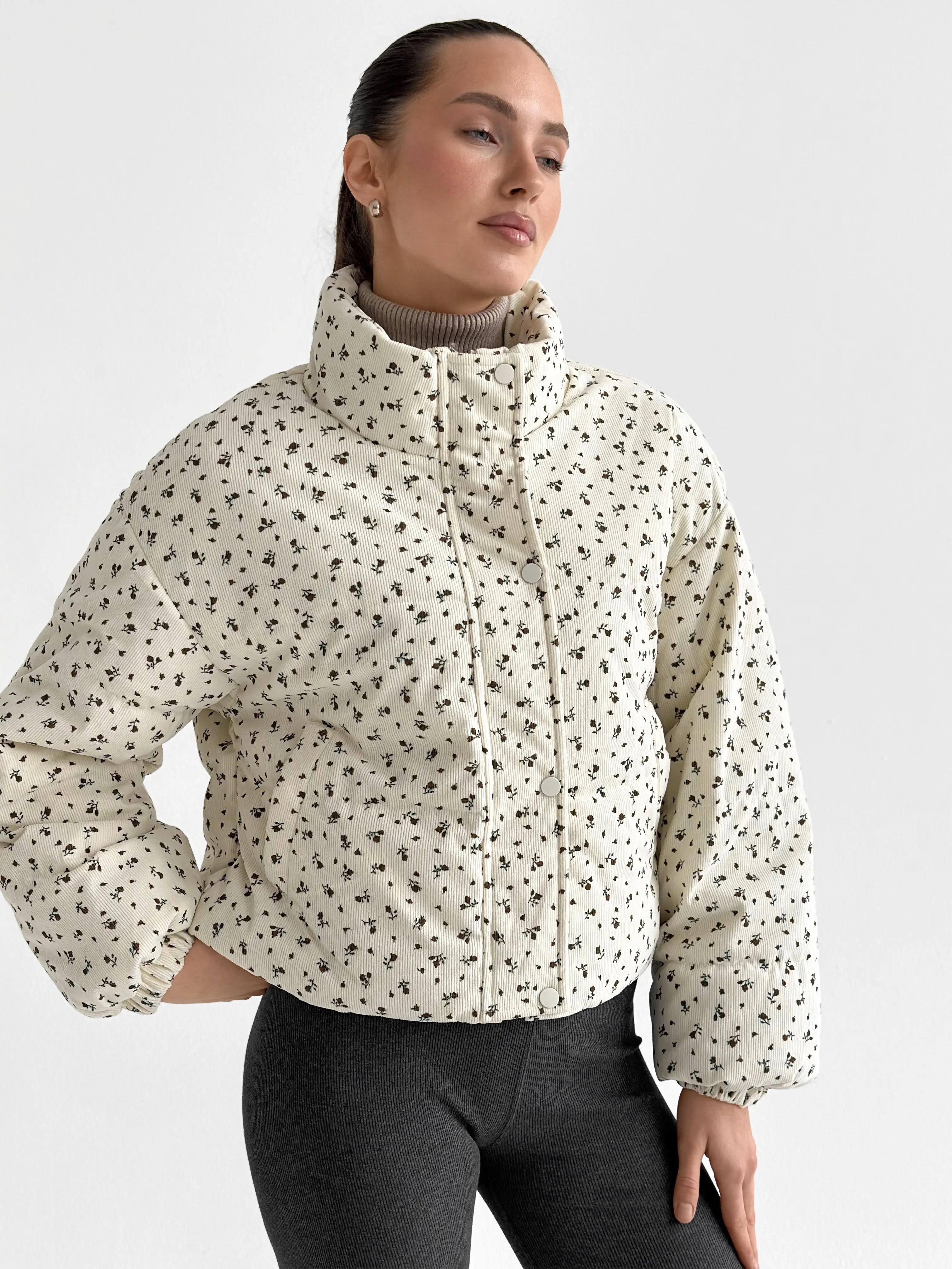 Velvet jacket with floral collar, milky onesize