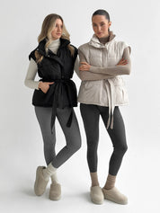 Puff quilted vest with a cream belt