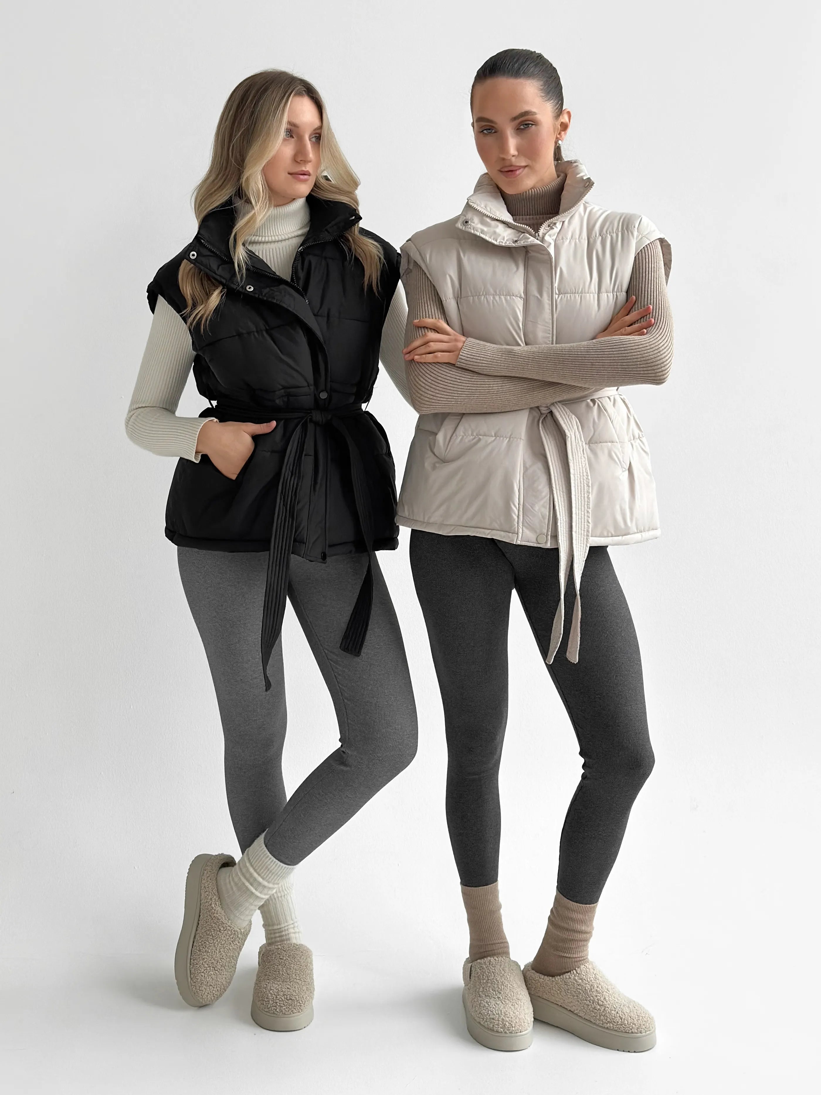 Puff quilted vest with a cream belt