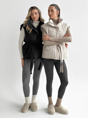 Puff quilted vest with a cream belt