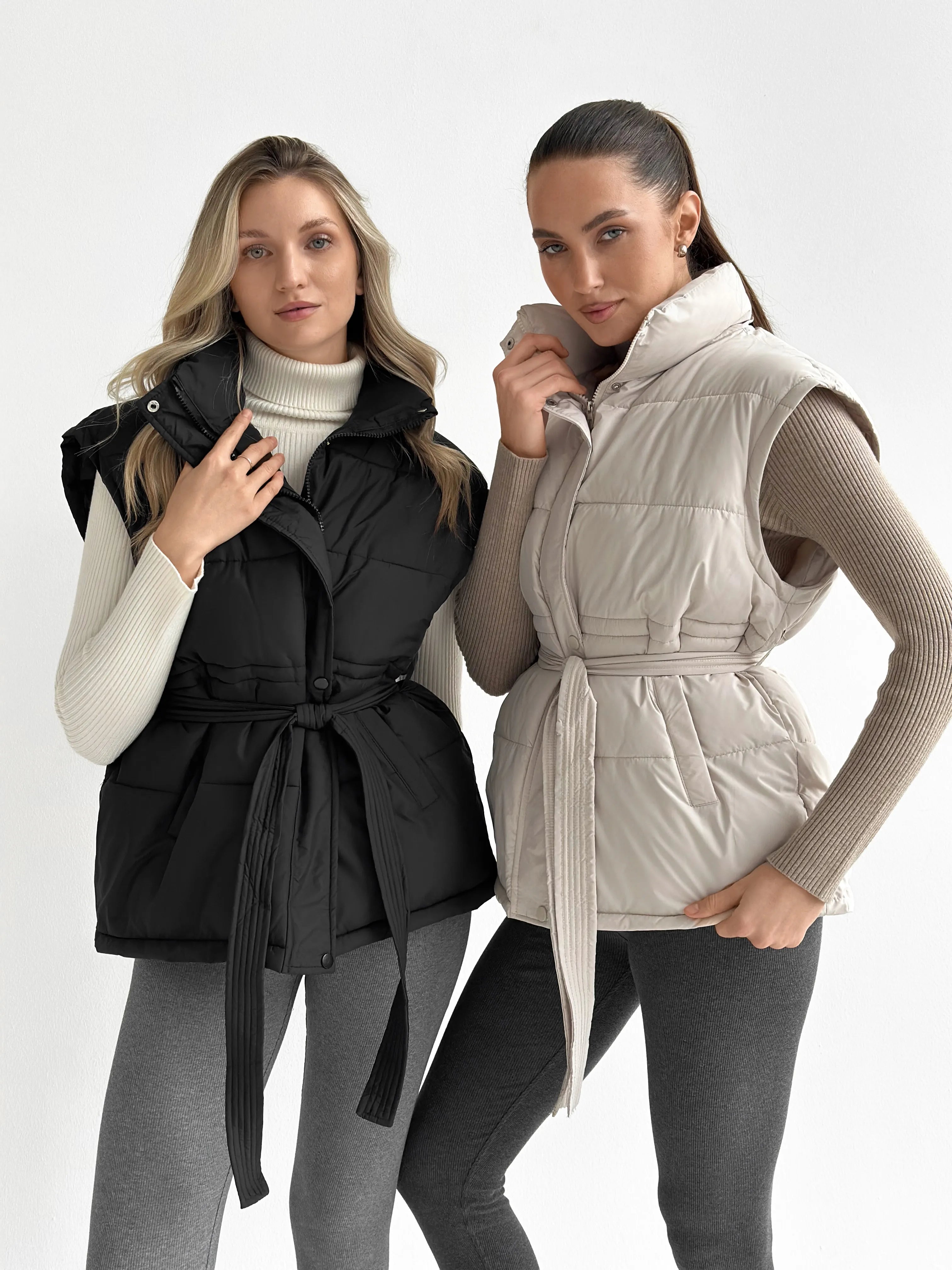 Puff quilted vest with a cream belt