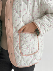 Quilted jacket with a flower, white, onesize
