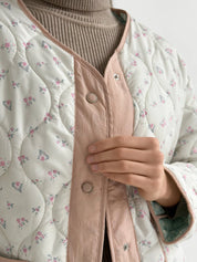 Quilted jacket with a flower, white, onesize