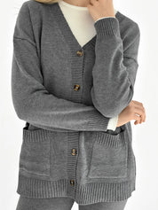 Knitted cardigan elongated with buttons graphite