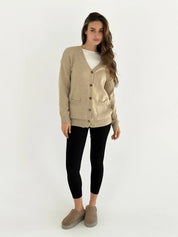 Knitted cardigan elongated with buttons beige