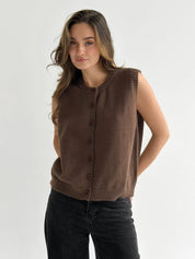 Knitted vest with buttons brown