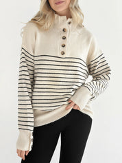 Wool sweater with striped collar