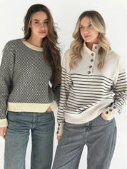 Wool sweater with striped collar