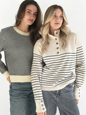 Wool sweater with striped collar