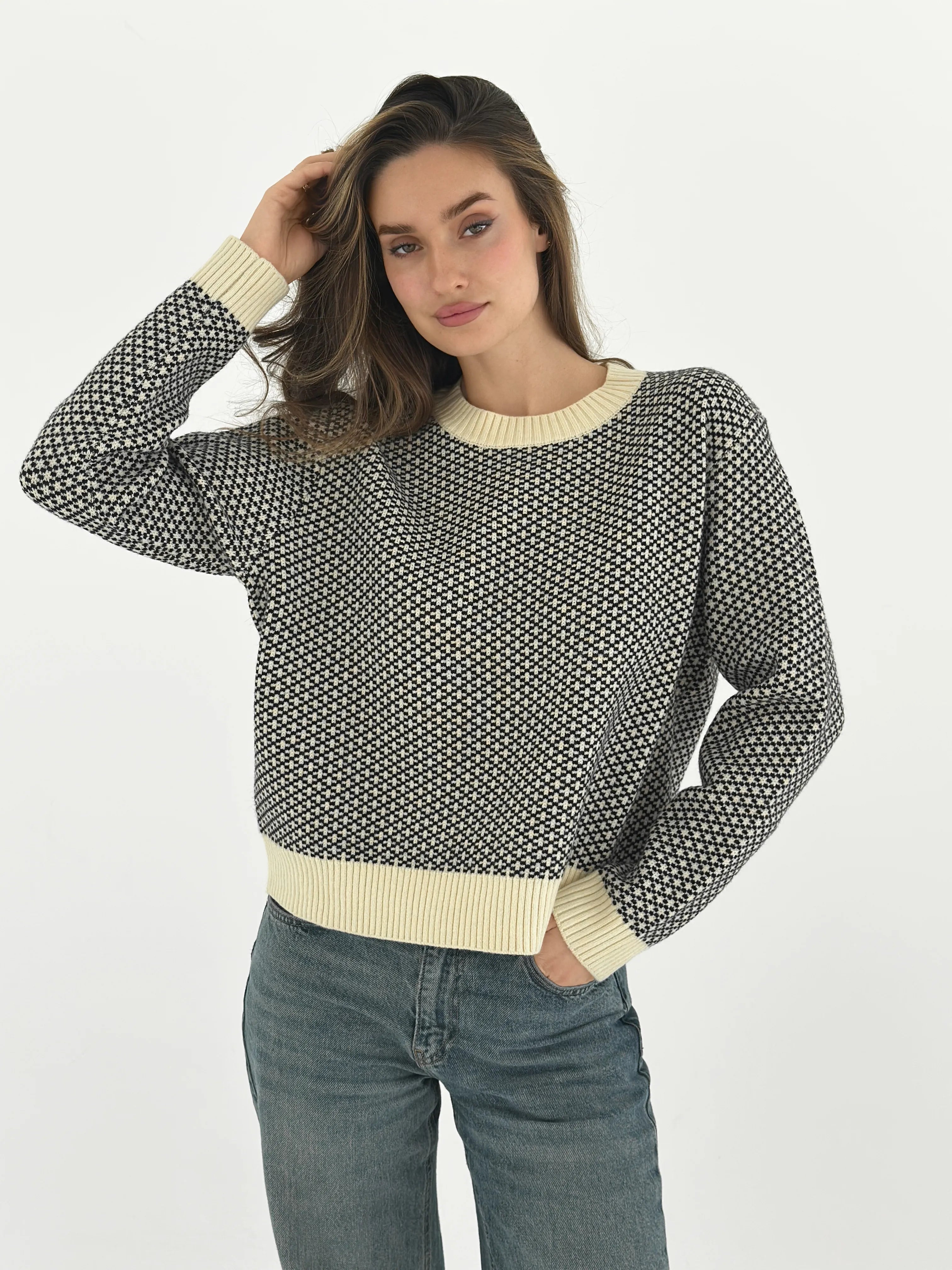 Wool sweater with a pattern
