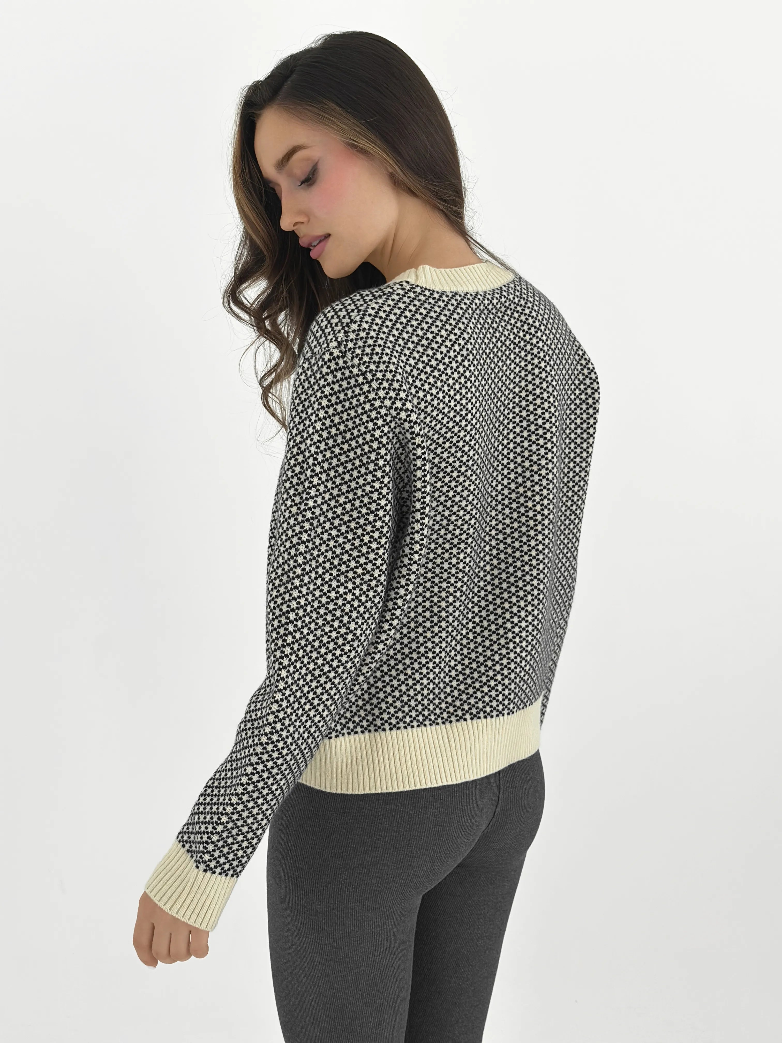 Wool sweater with a pattern