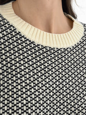 Wool sweater with a pattern