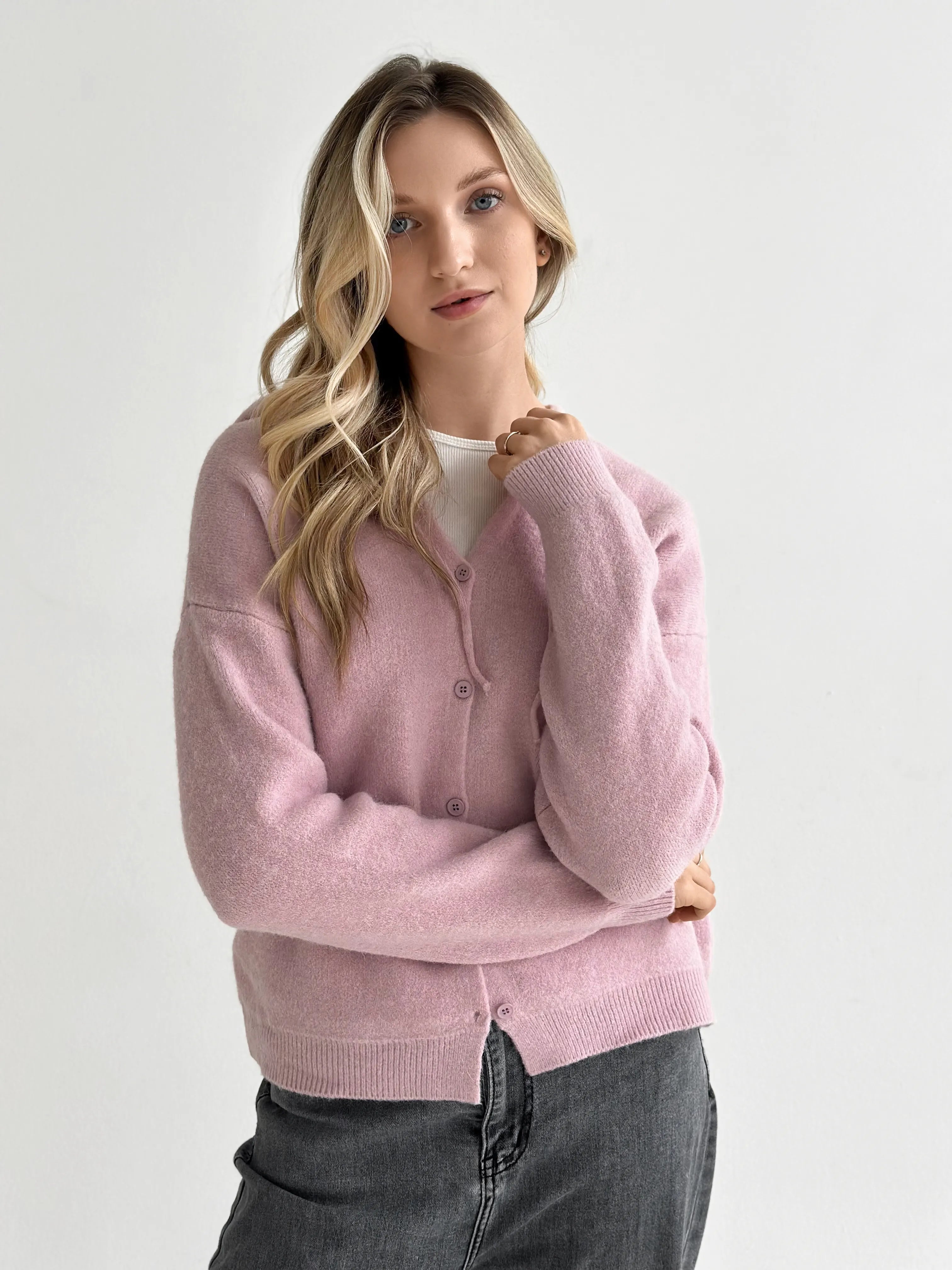Wool cardigan with hood and buttons pink