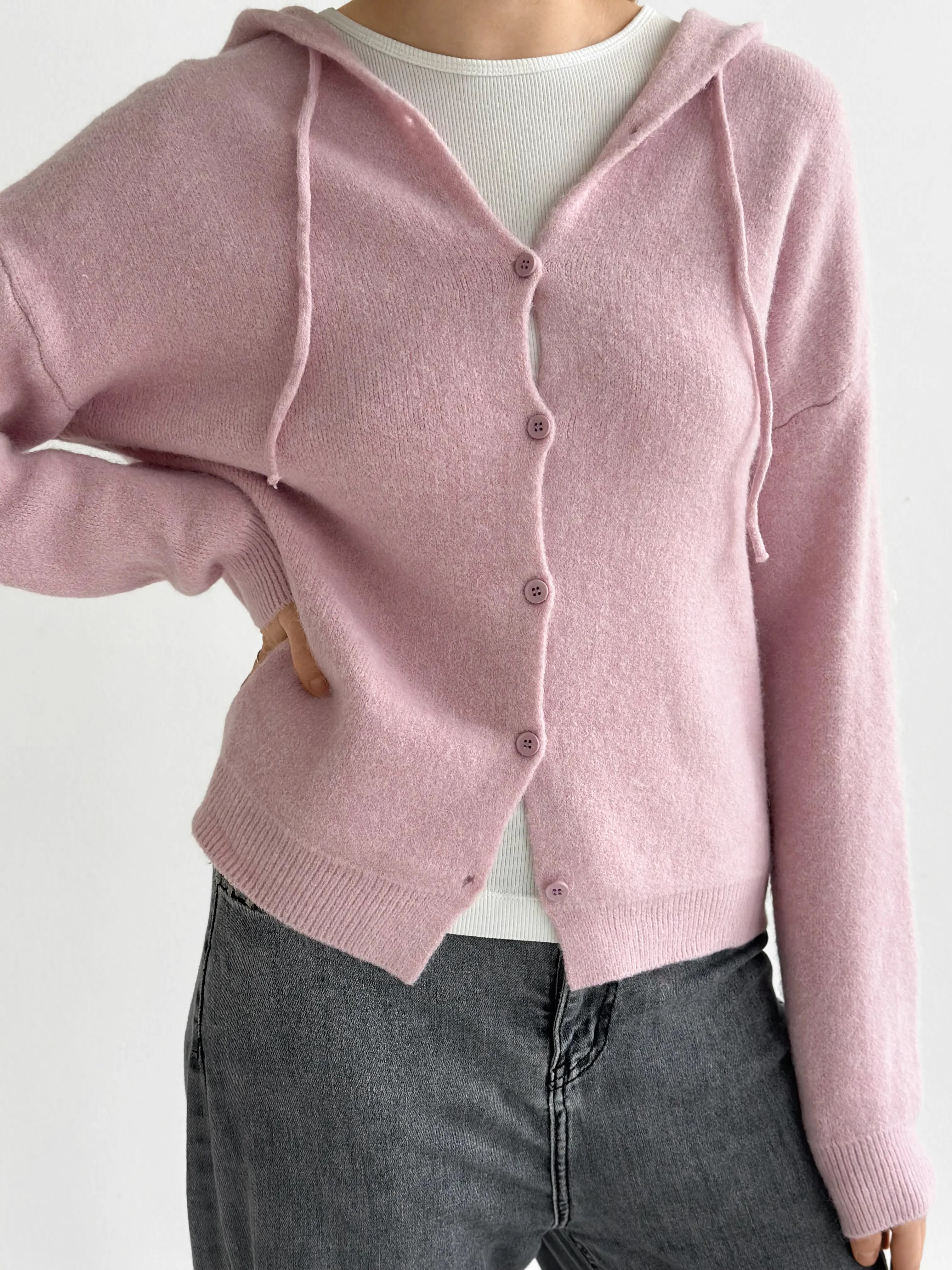 Wool cardigan with hood and buttons pink