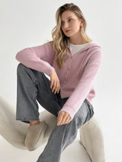 Wool cardigan with hood and buttons pink