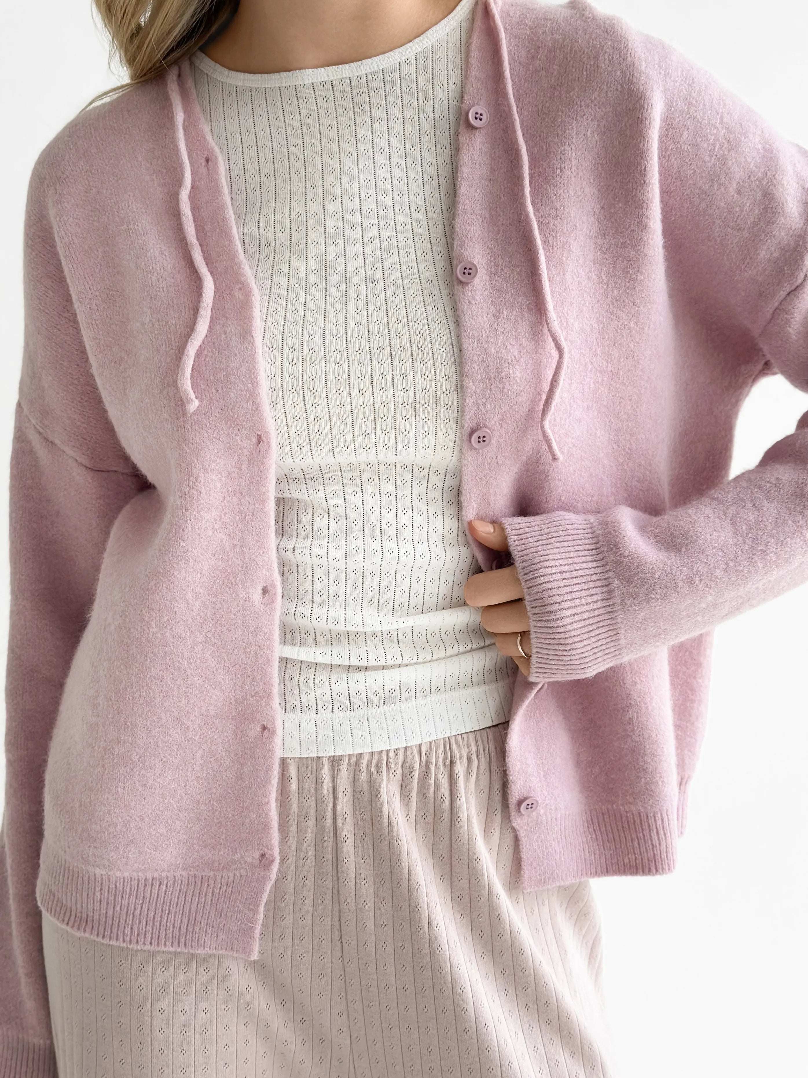Wool cardigan with hood and buttons pink