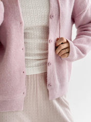 Wool cardigan with hood and buttons pink