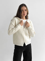 Wool cardigan with hood and buttons milky
