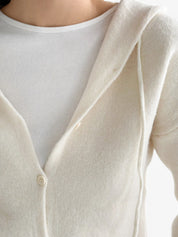 Wool cardigan with hood and buttons milky