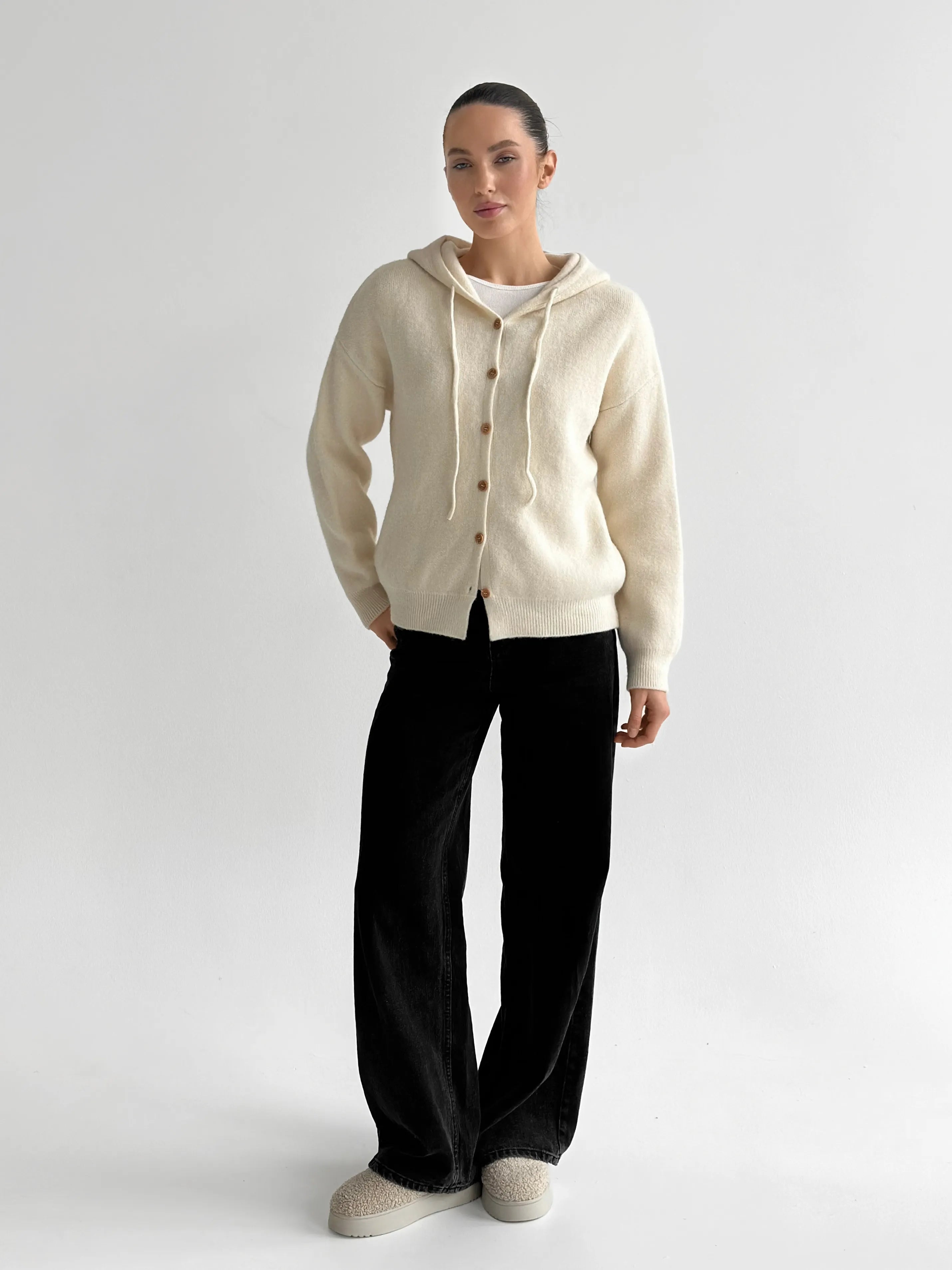 Hooded cardigan with brown buttons, milky
