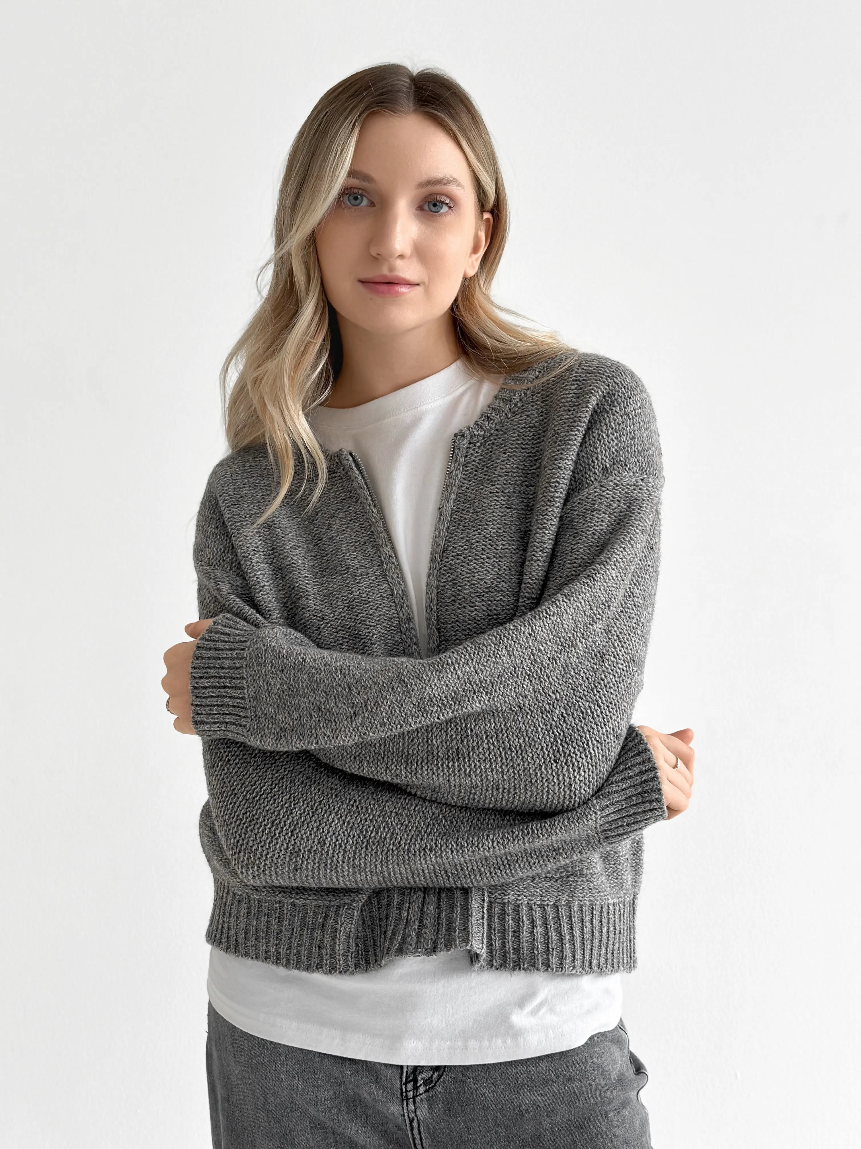 Gray zipper cardigan