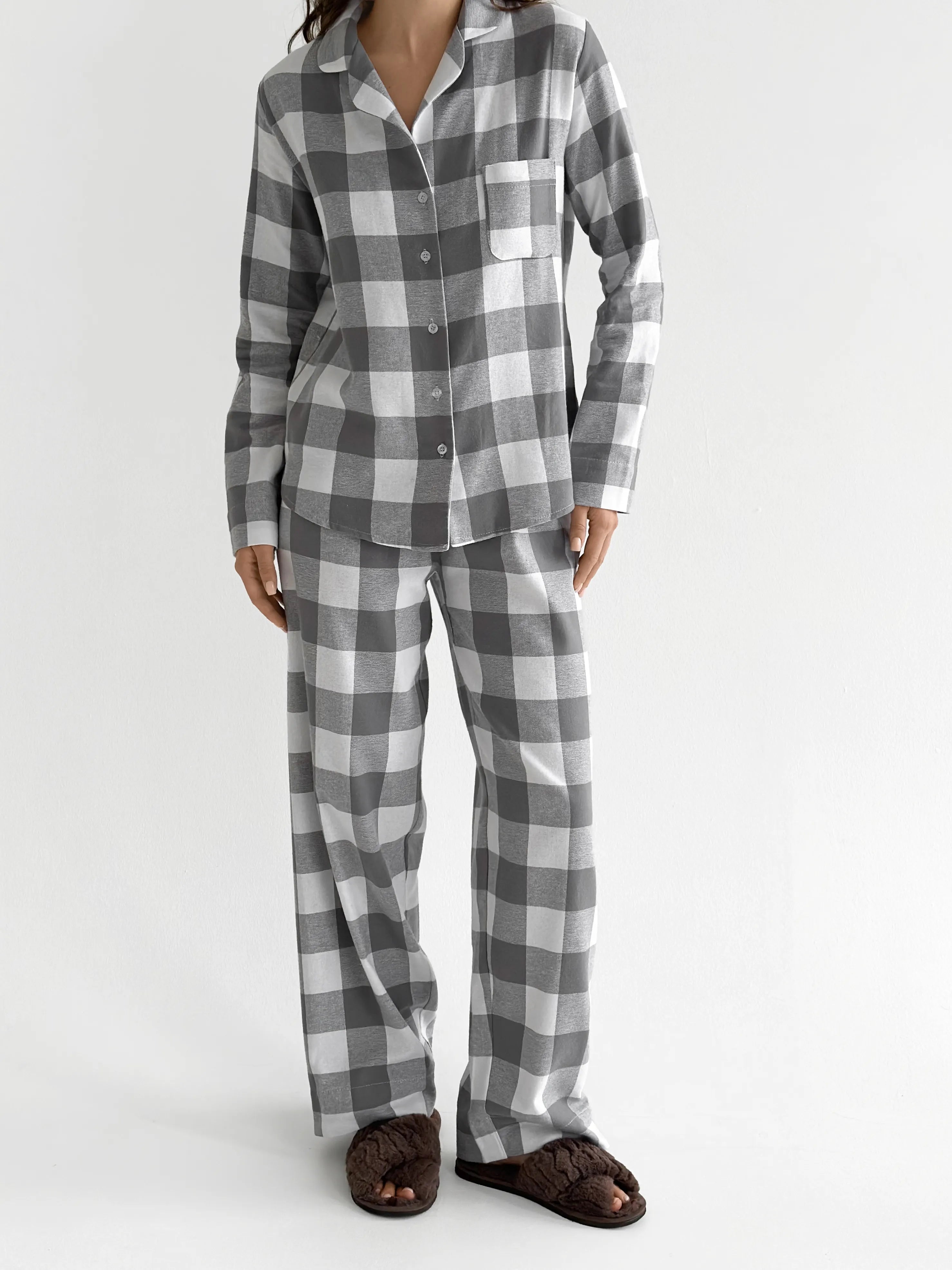 Flannel pajama set "large gray check" on milky