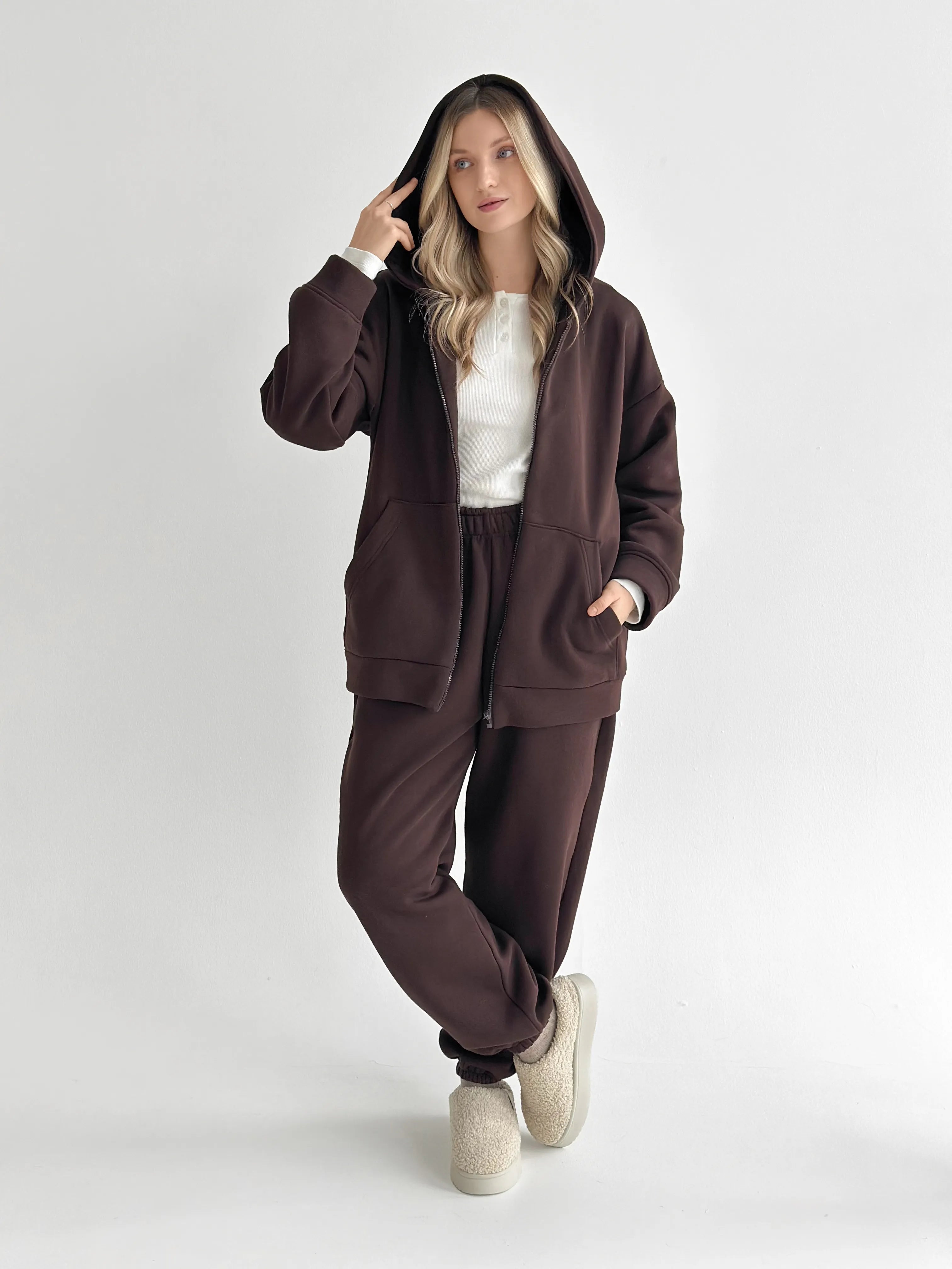 Suit Jacket and Pants (flat) 3-thread insulated brown