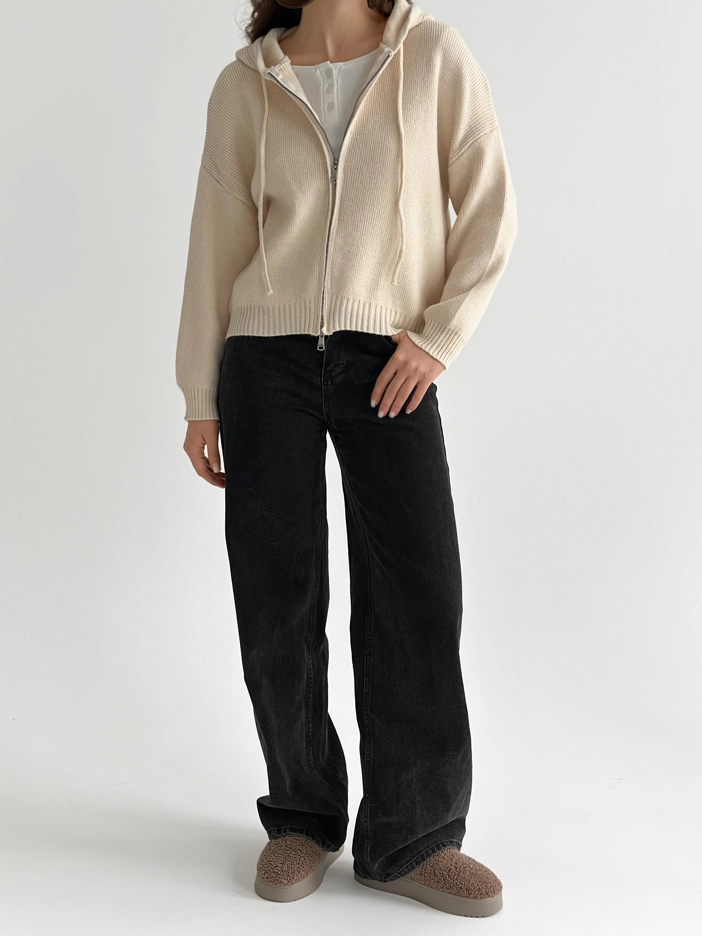 Milk zipper cardigan