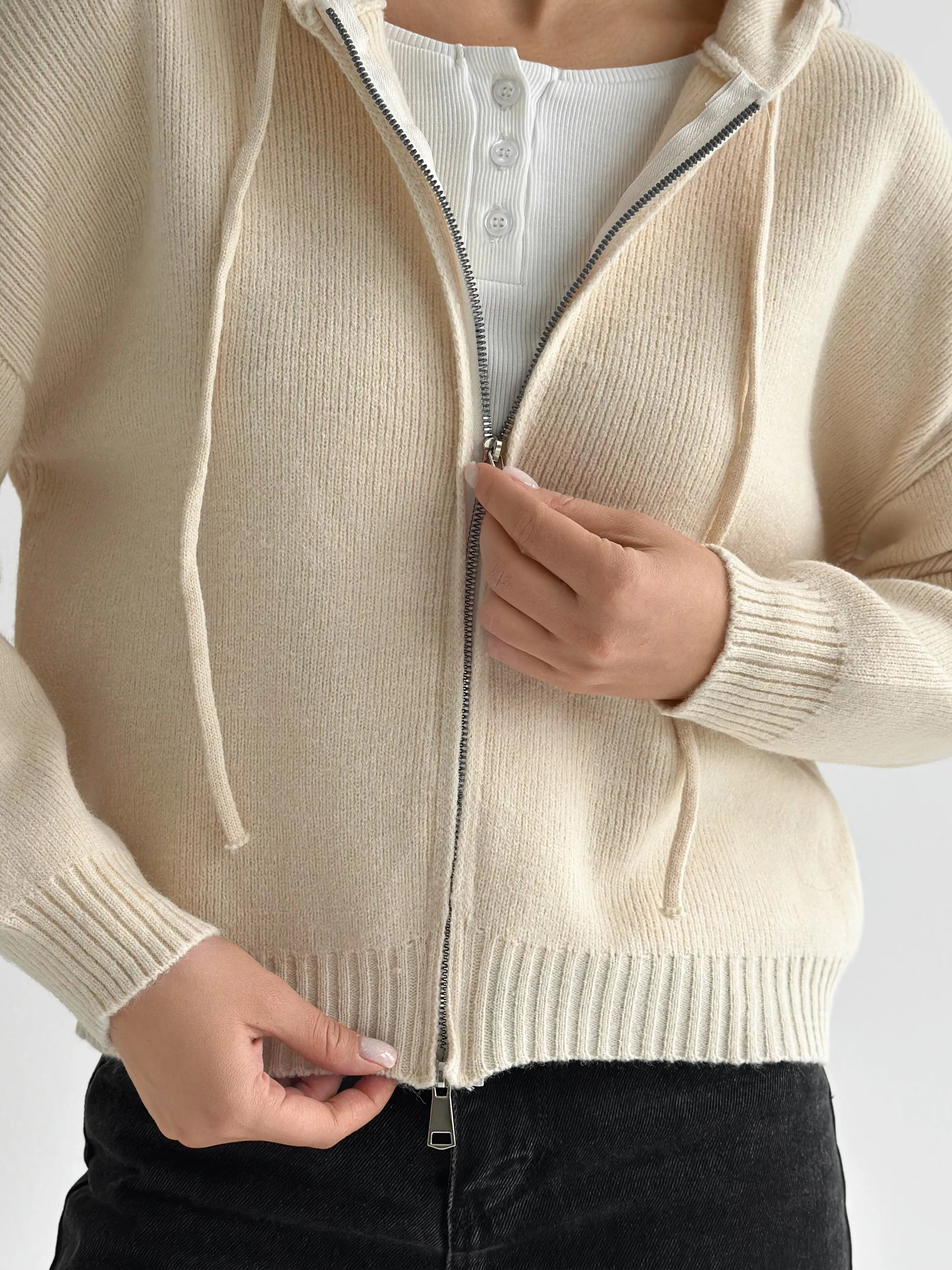 Milk zipper cardigan