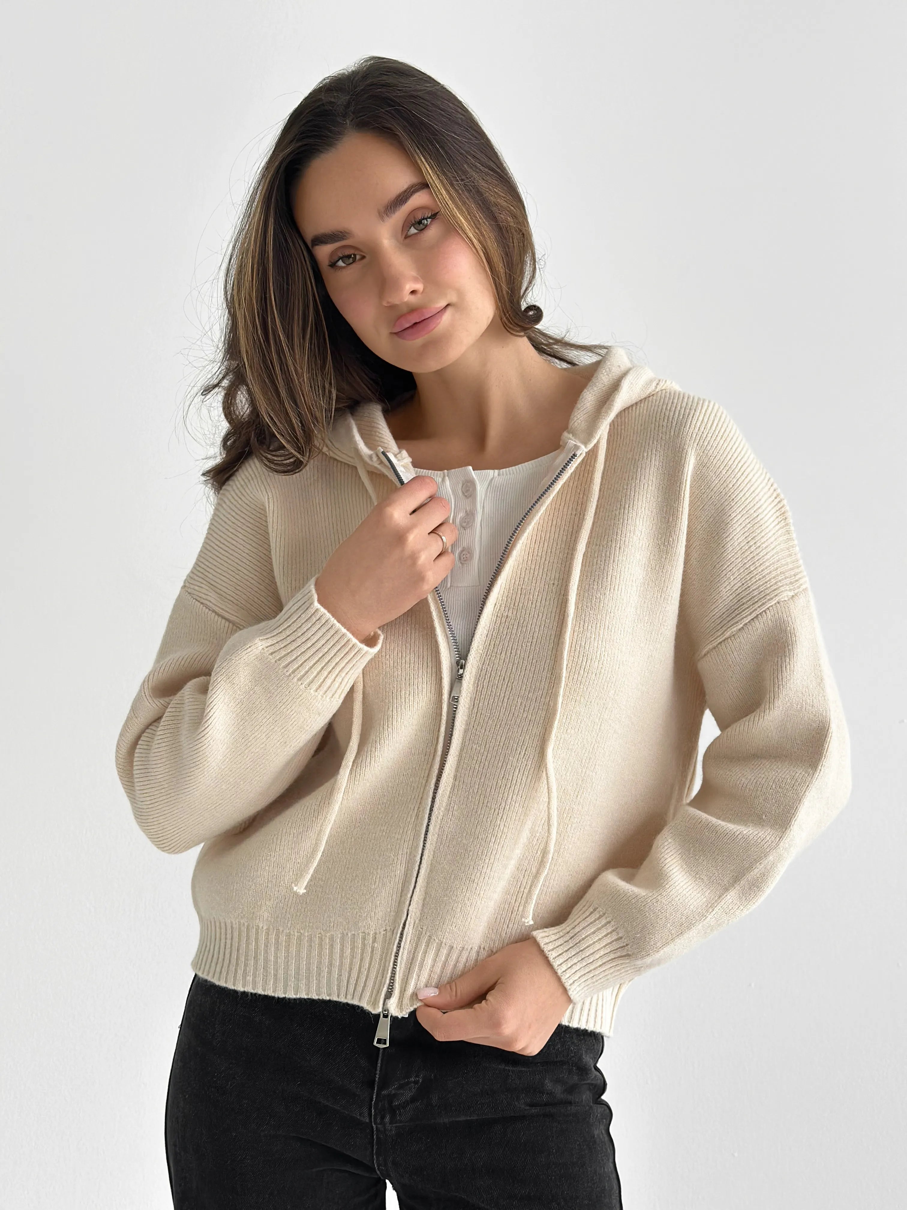 Milk zipper cardigan