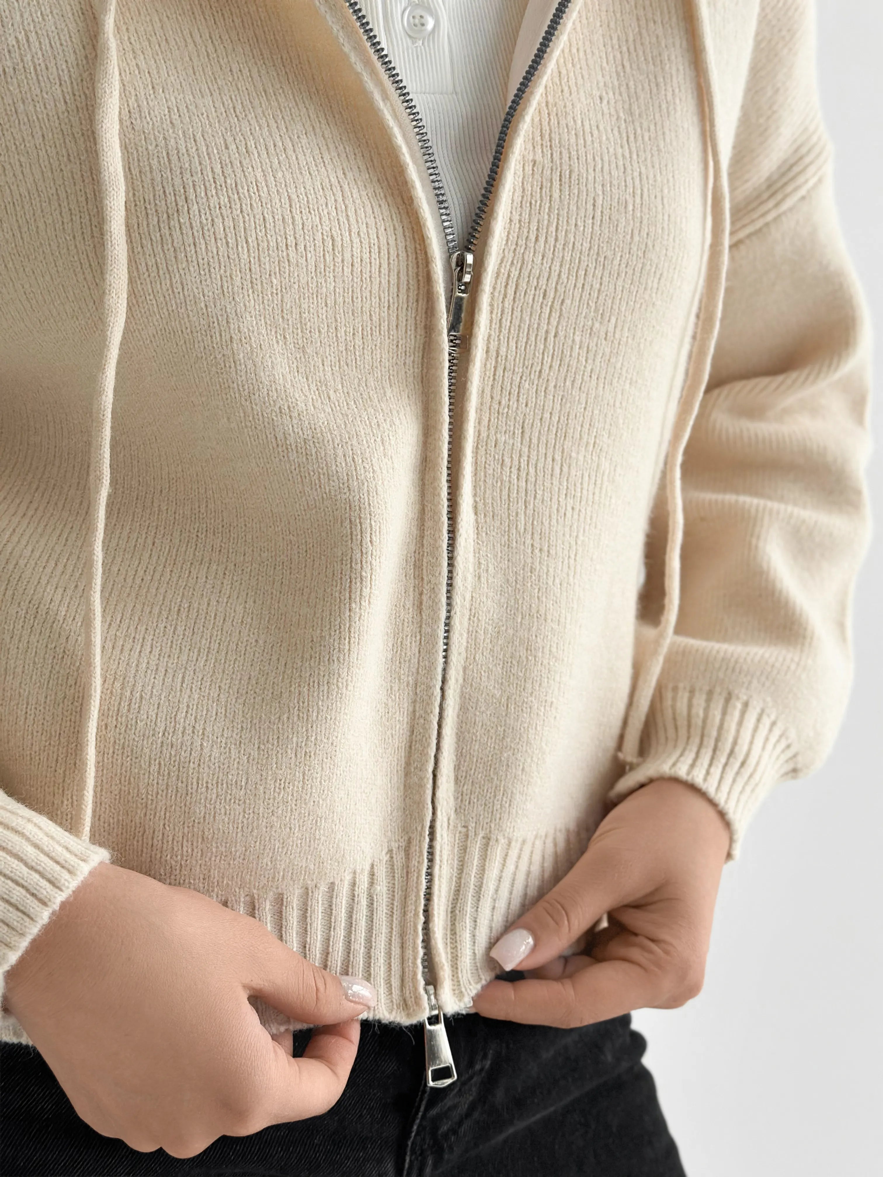 Milk zipper cardigan
