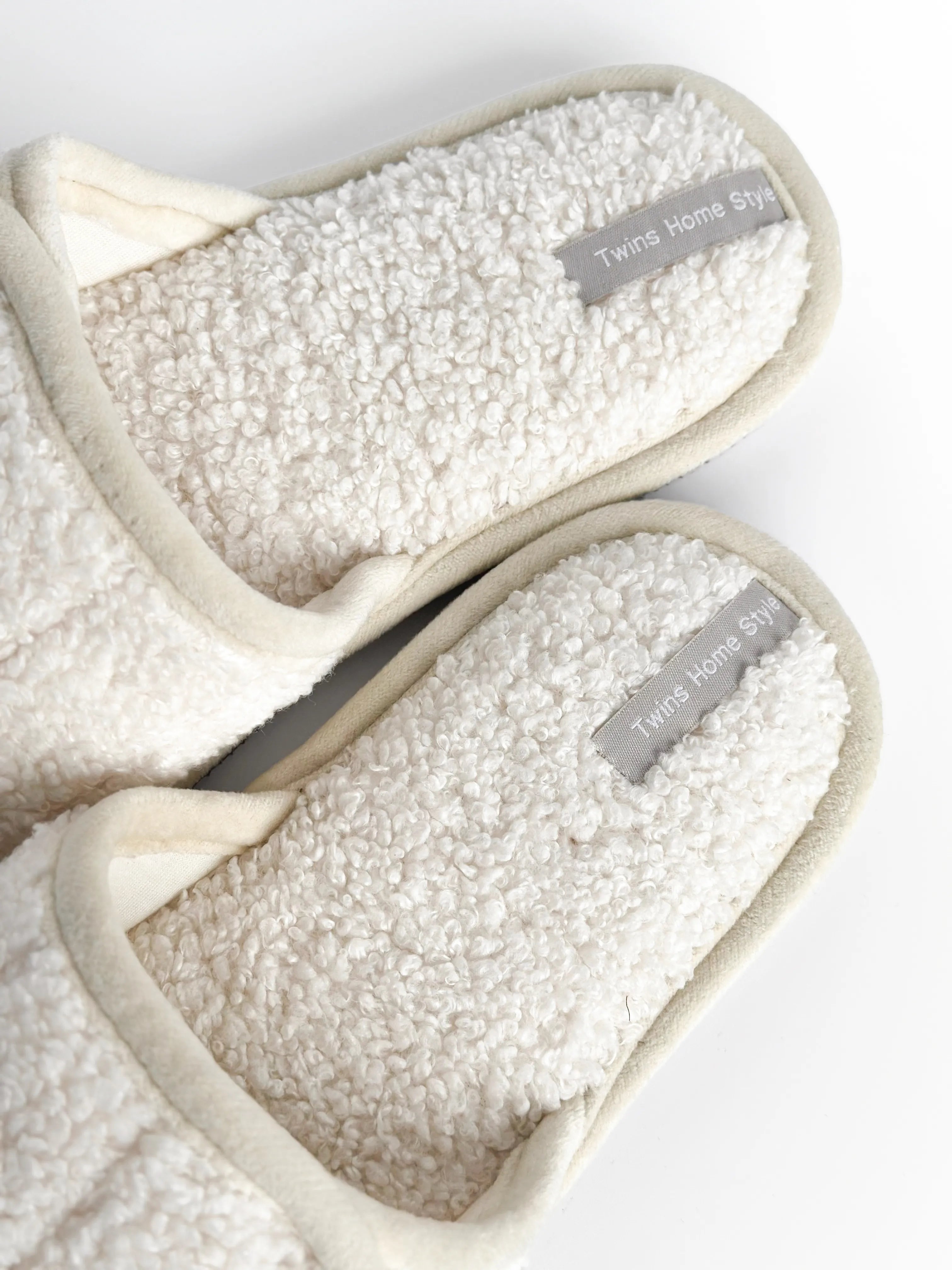 Women's slippers HS open TEDDI white