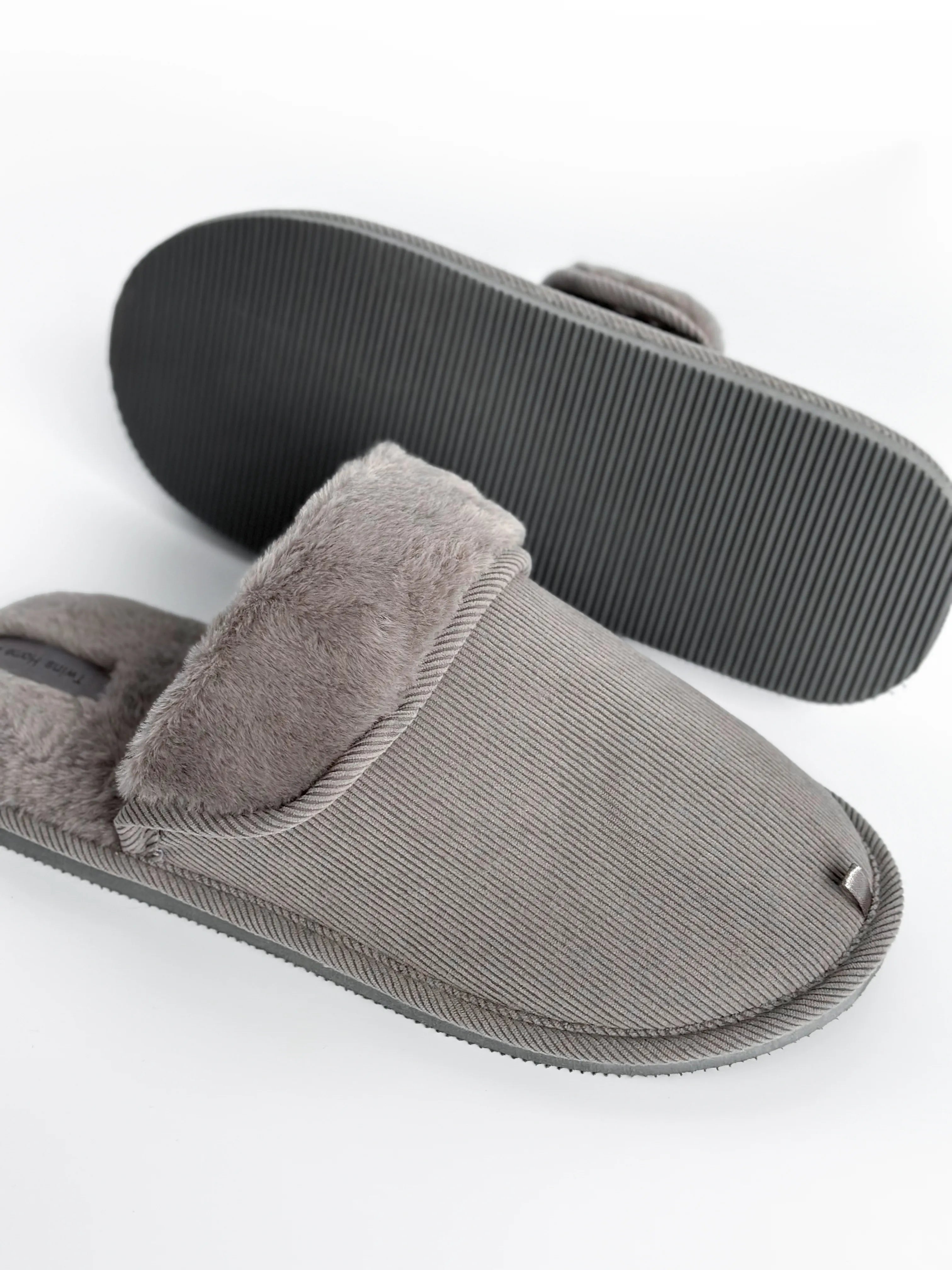 Men's slippers HS-OZ VELVET with fur inside out, gray