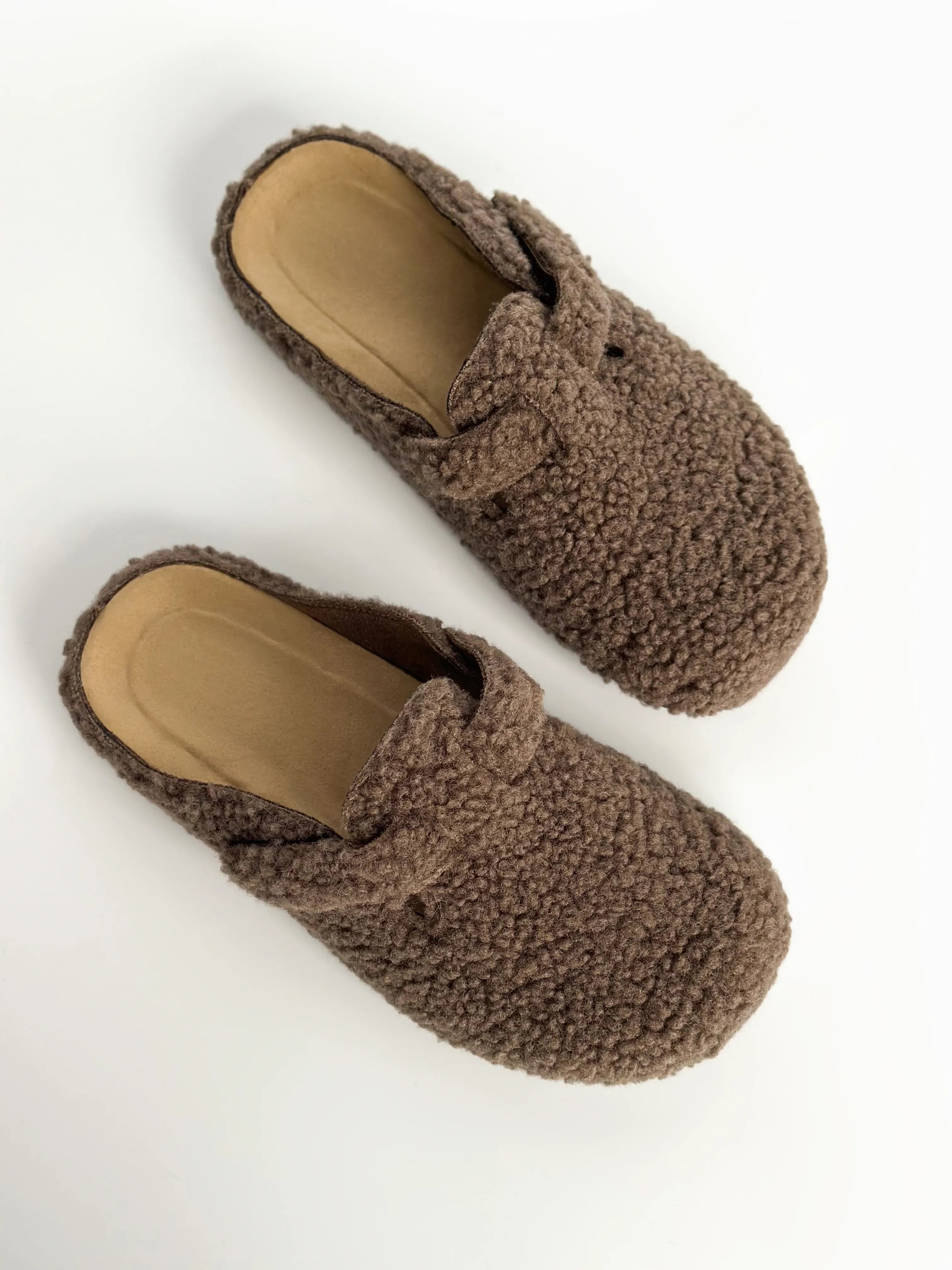 Women's Teddy clogs with strap, brown
