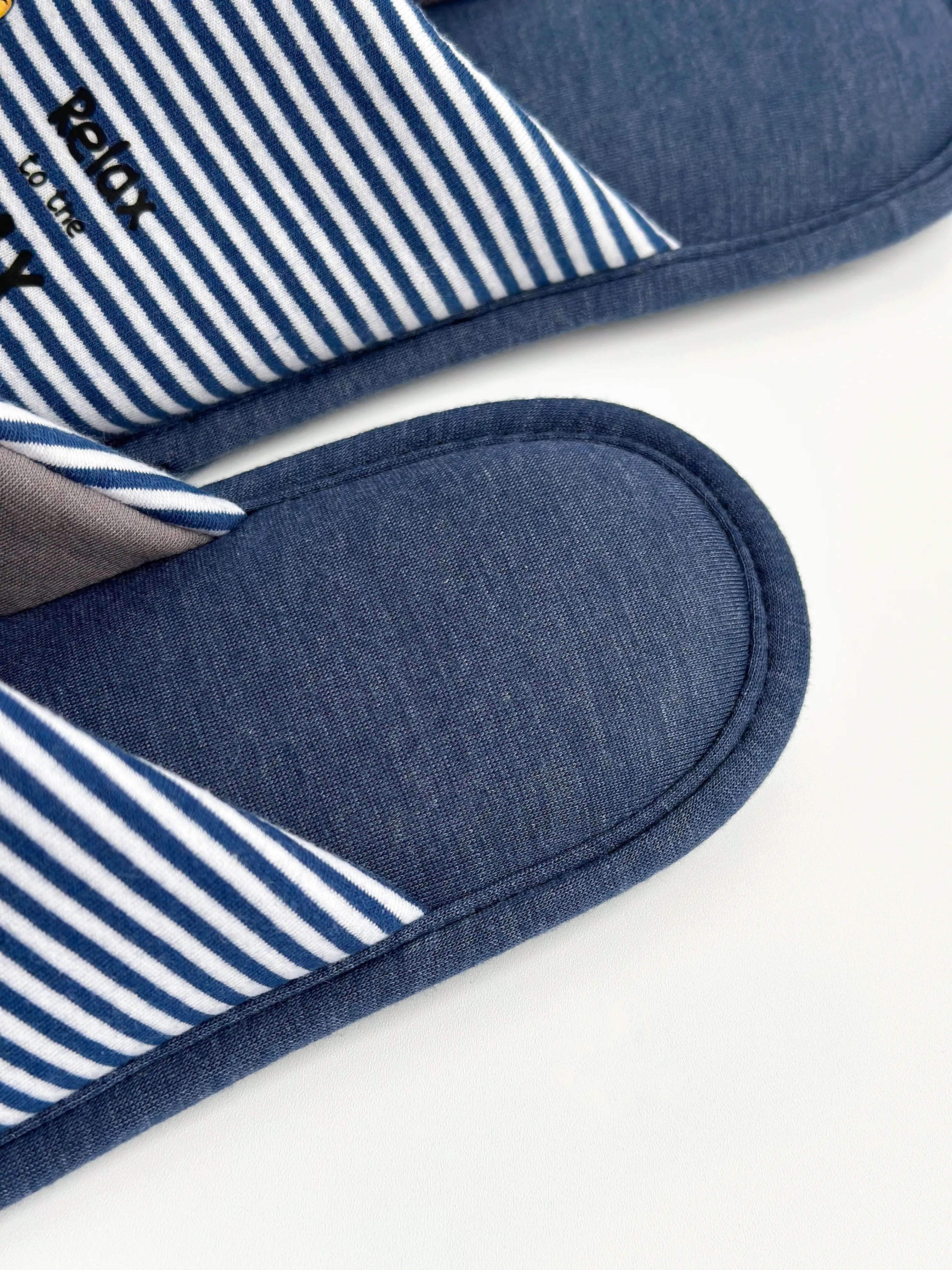 Women's slippers HS-VL closed, blue stripe with PVC sticker