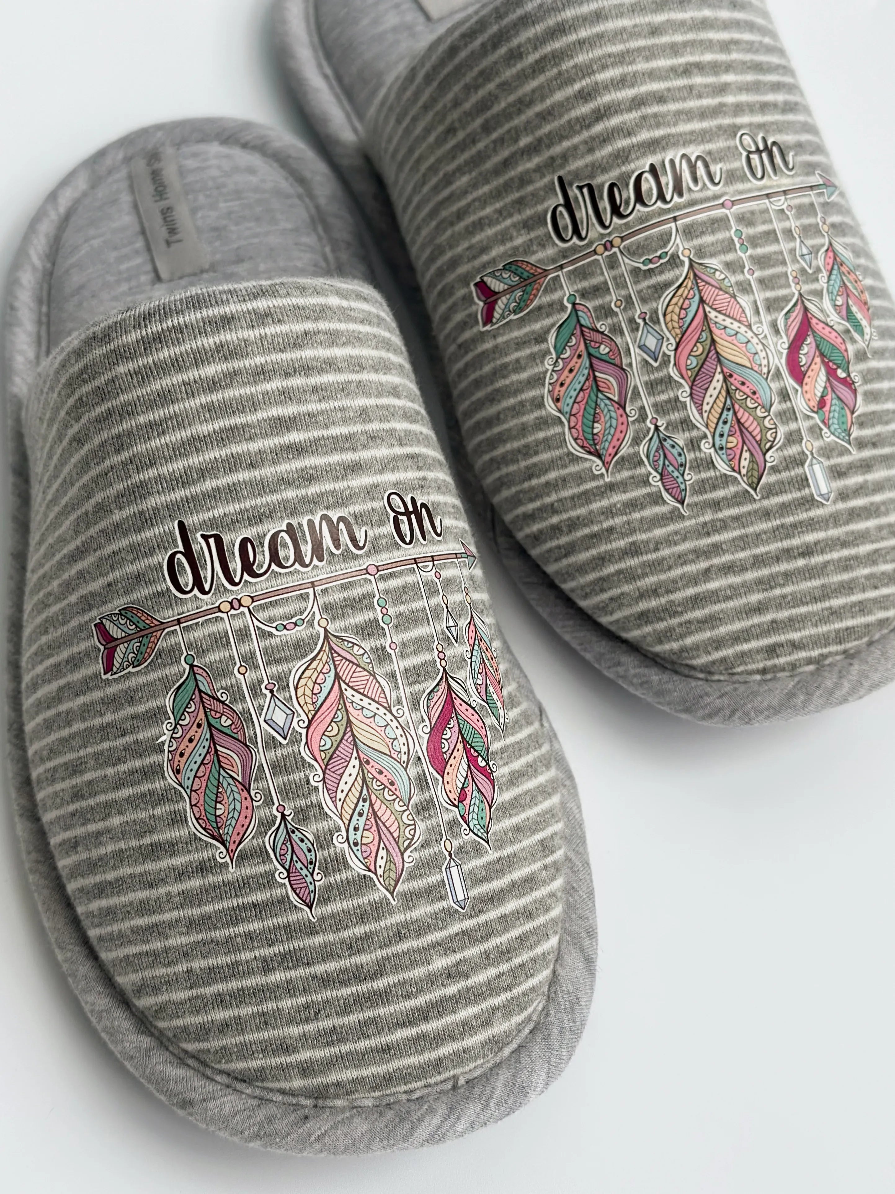 Women's indoor slippers HS-VL closed, gray stripe with PVC sticker