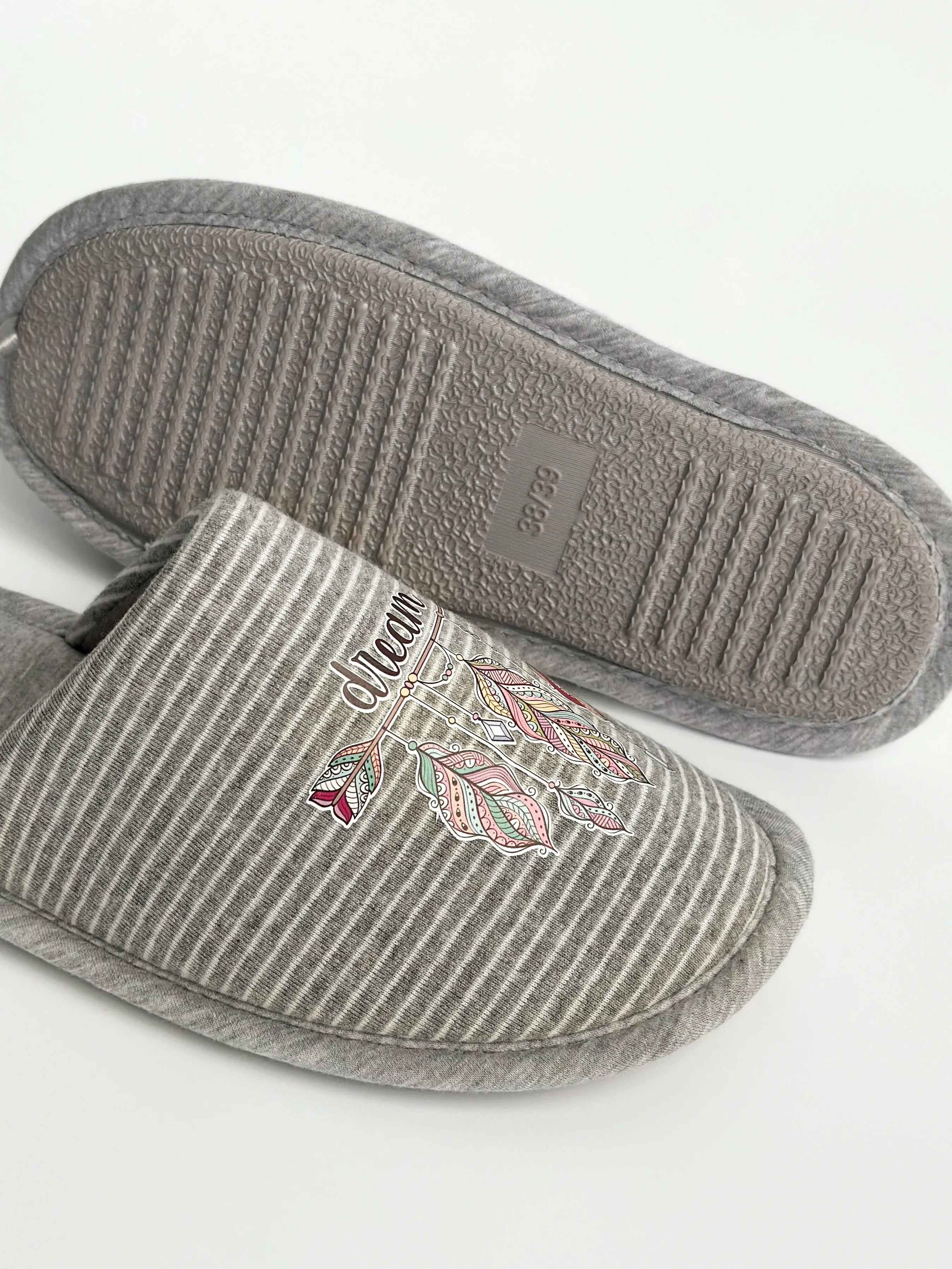 Women's indoor slippers HS-VL closed, gray stripe with PVC sticker