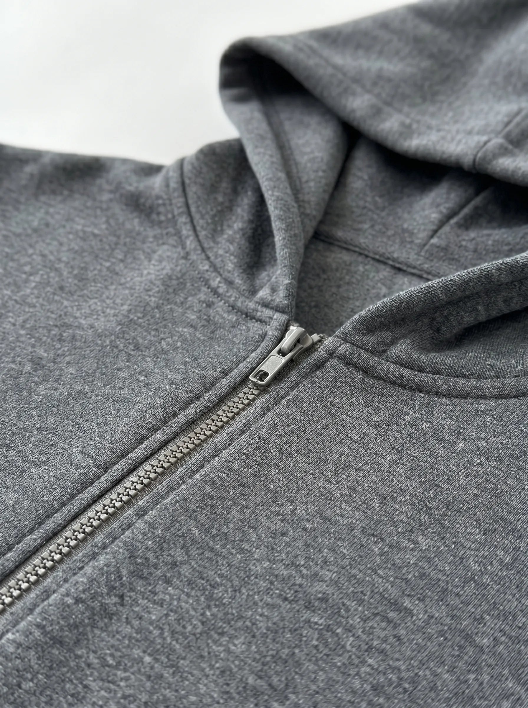 Cotton Sweatshirt with a hood and a zipper 3-thread knit graphite