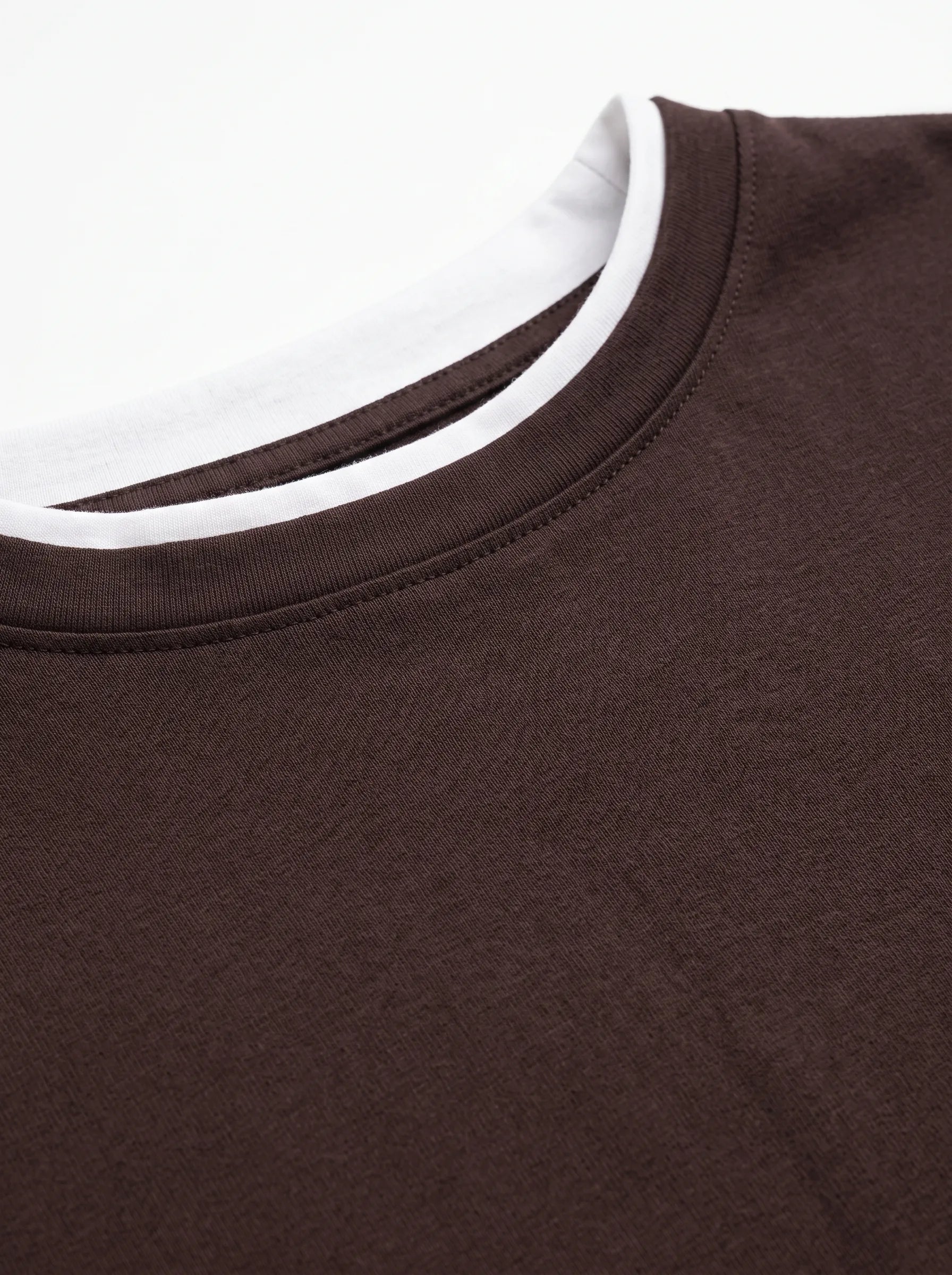Longsleeve with white trim, brown