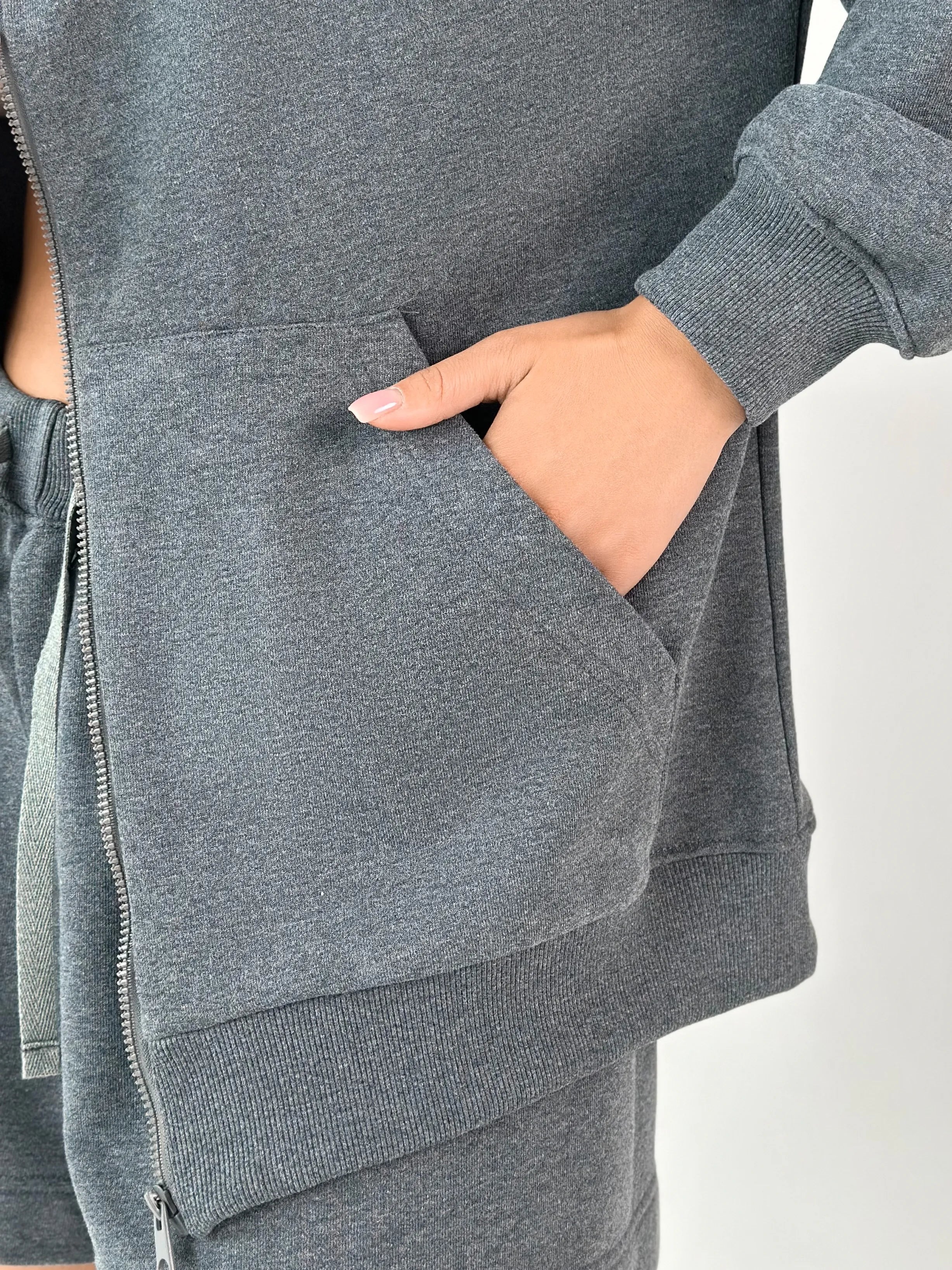 Cotton Sweatshirt with a hood and a zipper 3-thread knit graphite