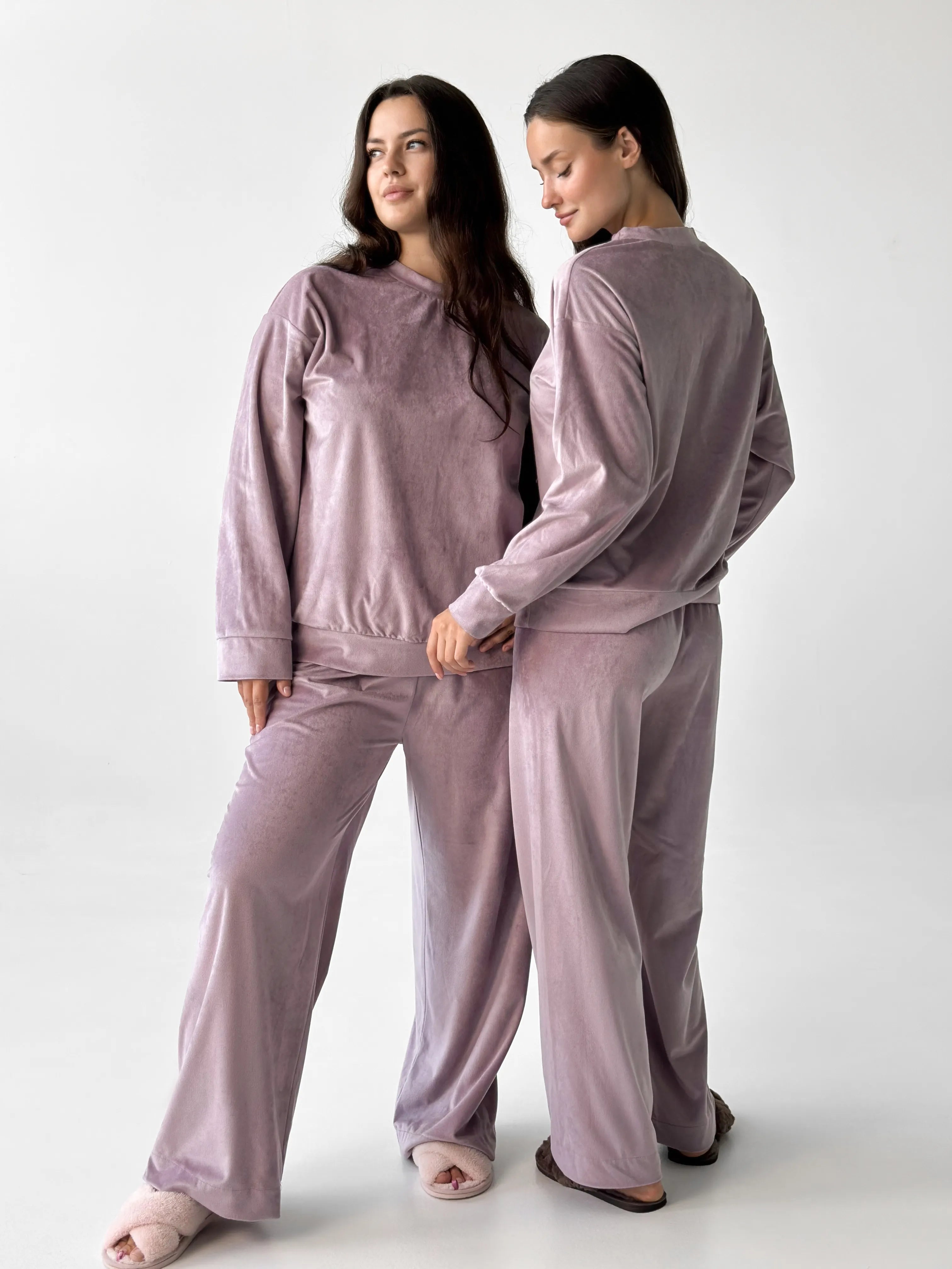 Suit plush pants and purple jacket