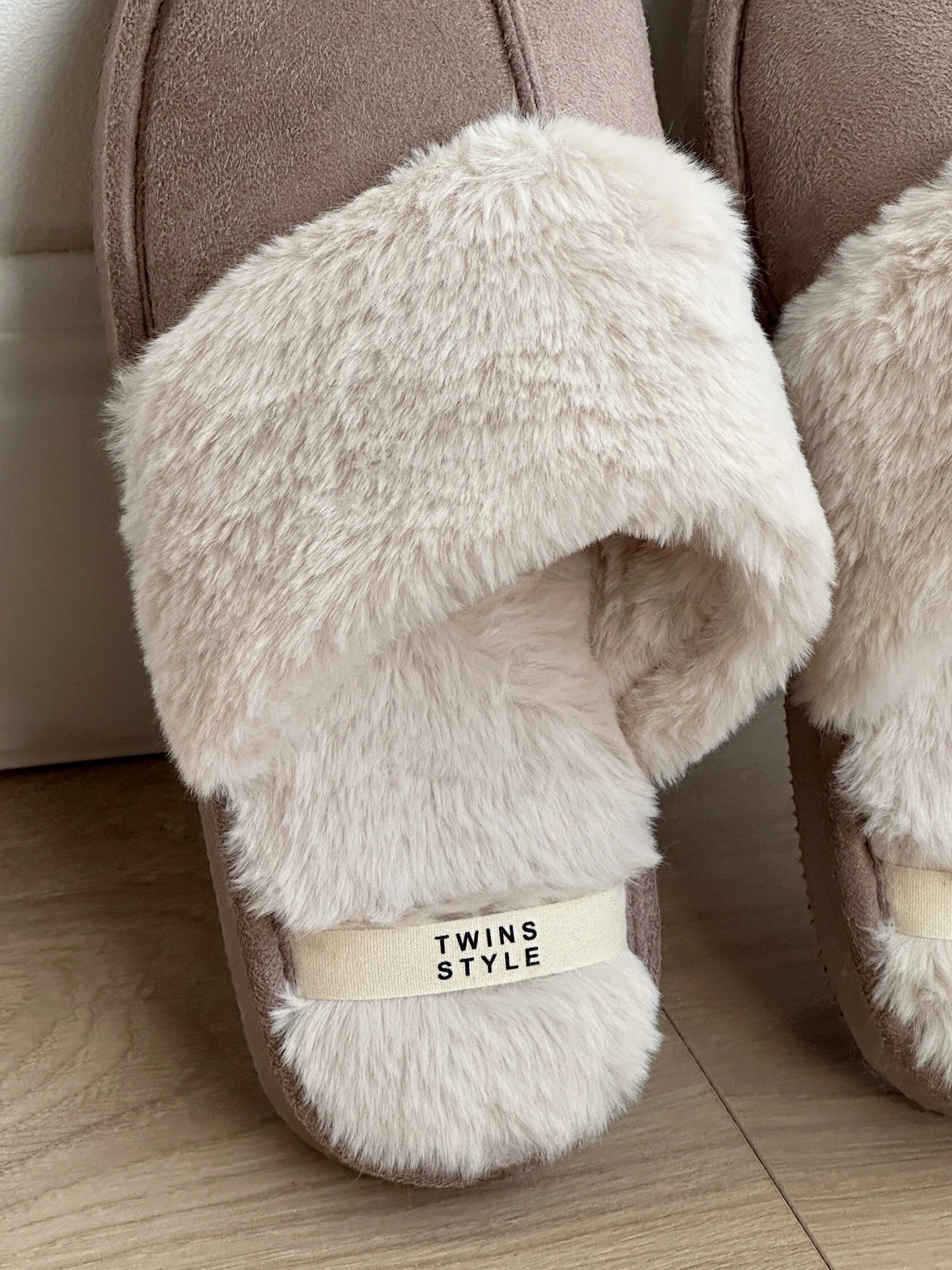 Women's slippers HS-LUX suede mocha