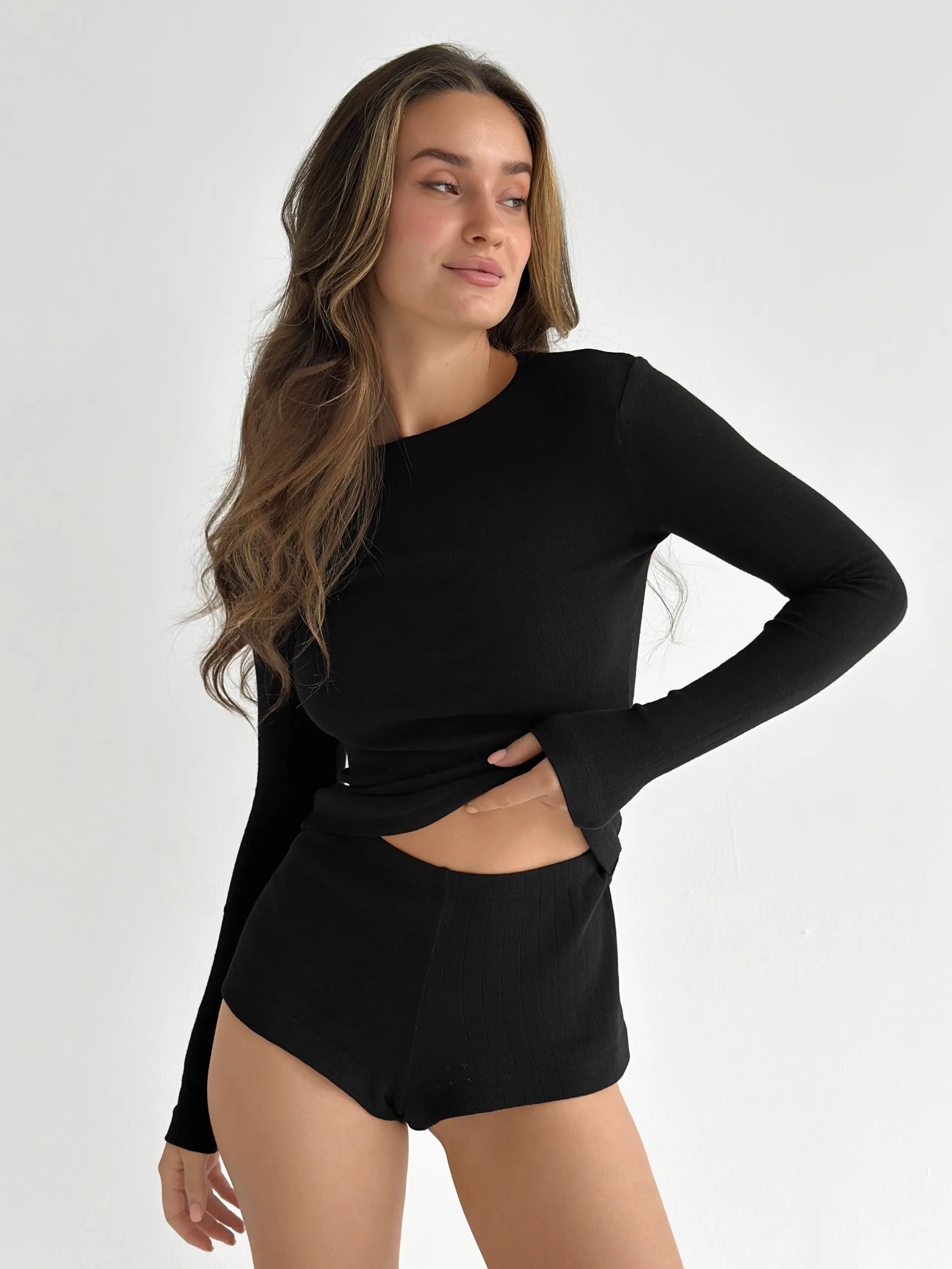 Ribbed longsleeve (without button) black