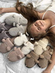 Children's fur slippers TEDDI milk