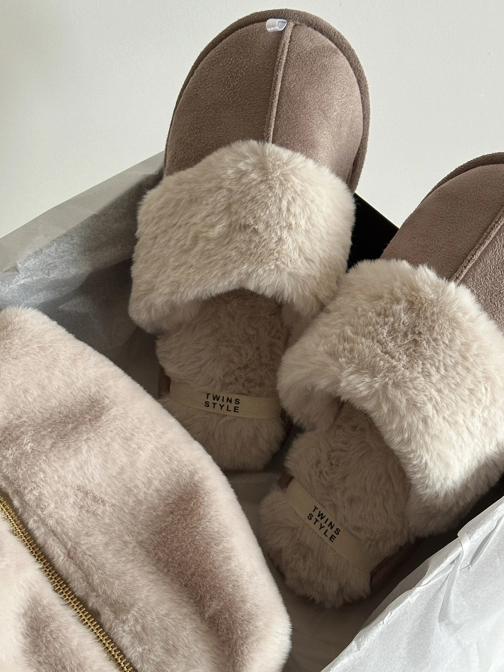 Women's slippers HS-LUX suede mocha