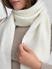 Women's scarf milky Alpaca