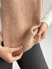 Women's peach Alpaca scarf