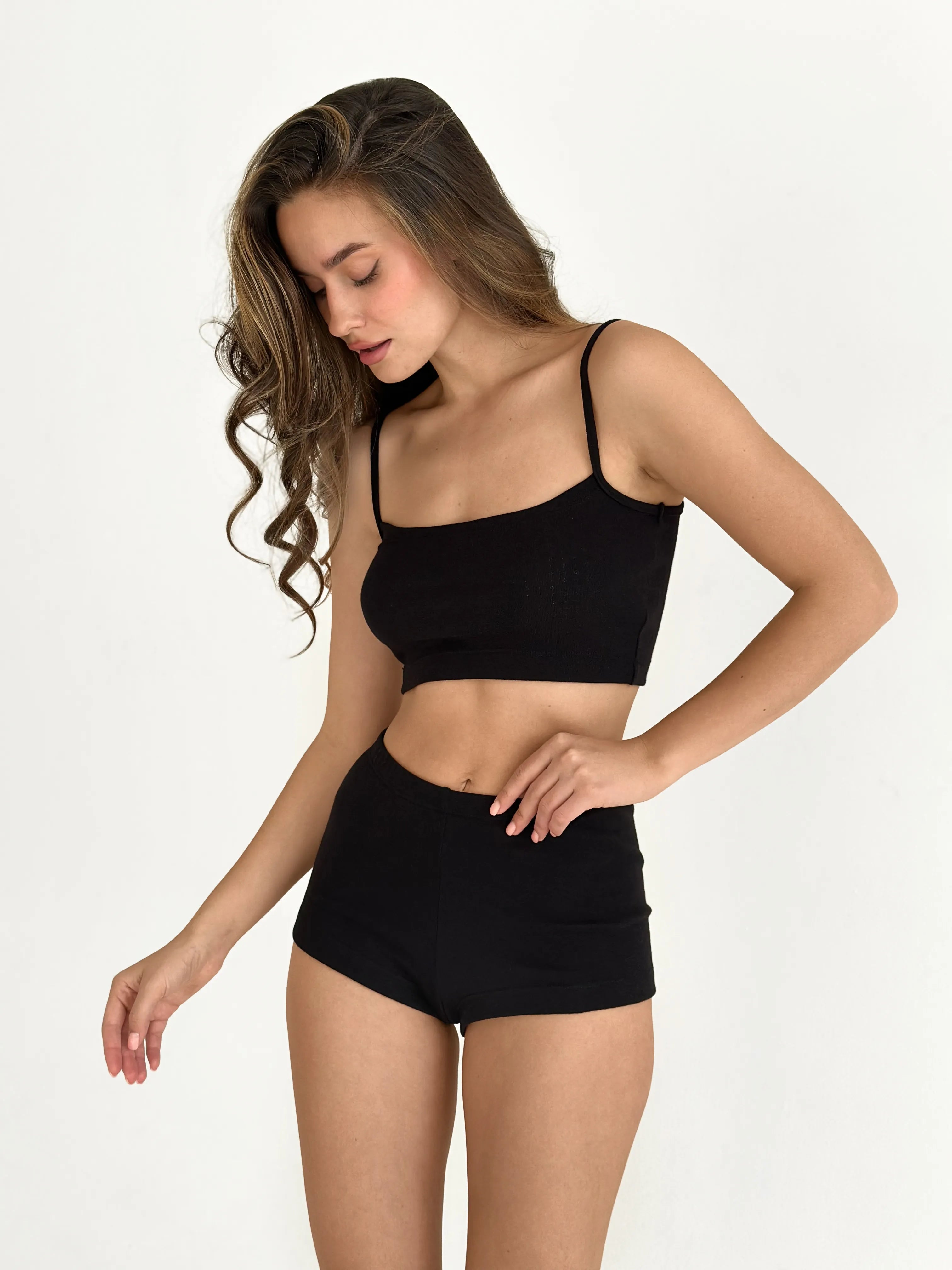 Ribbed strappy top and mini shorts black