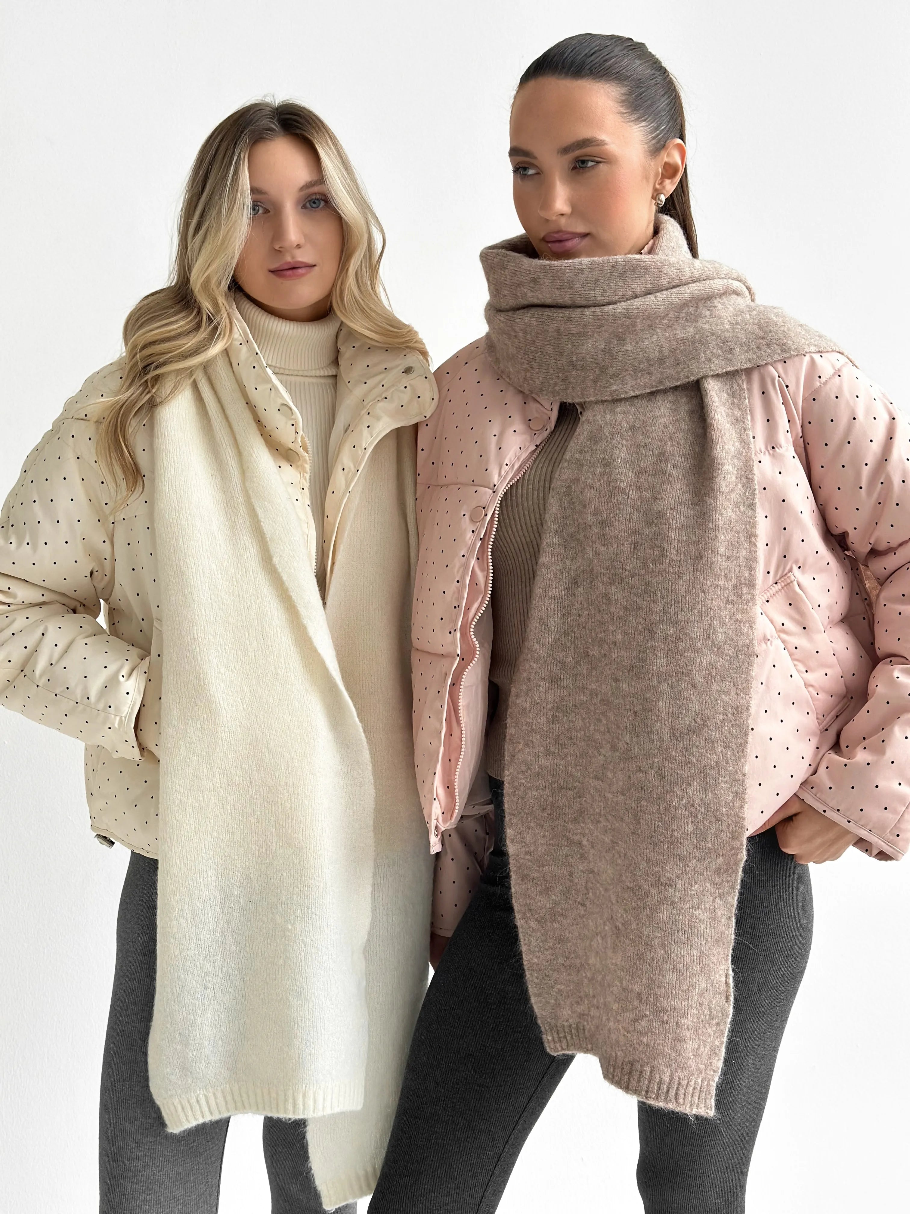 Puffer jacket with polka dot collar, powder onesize